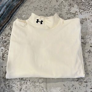 UNDER ARMOR Turtleneck Sweatshirt cold-gear/ size S Cream color /Worn twice
